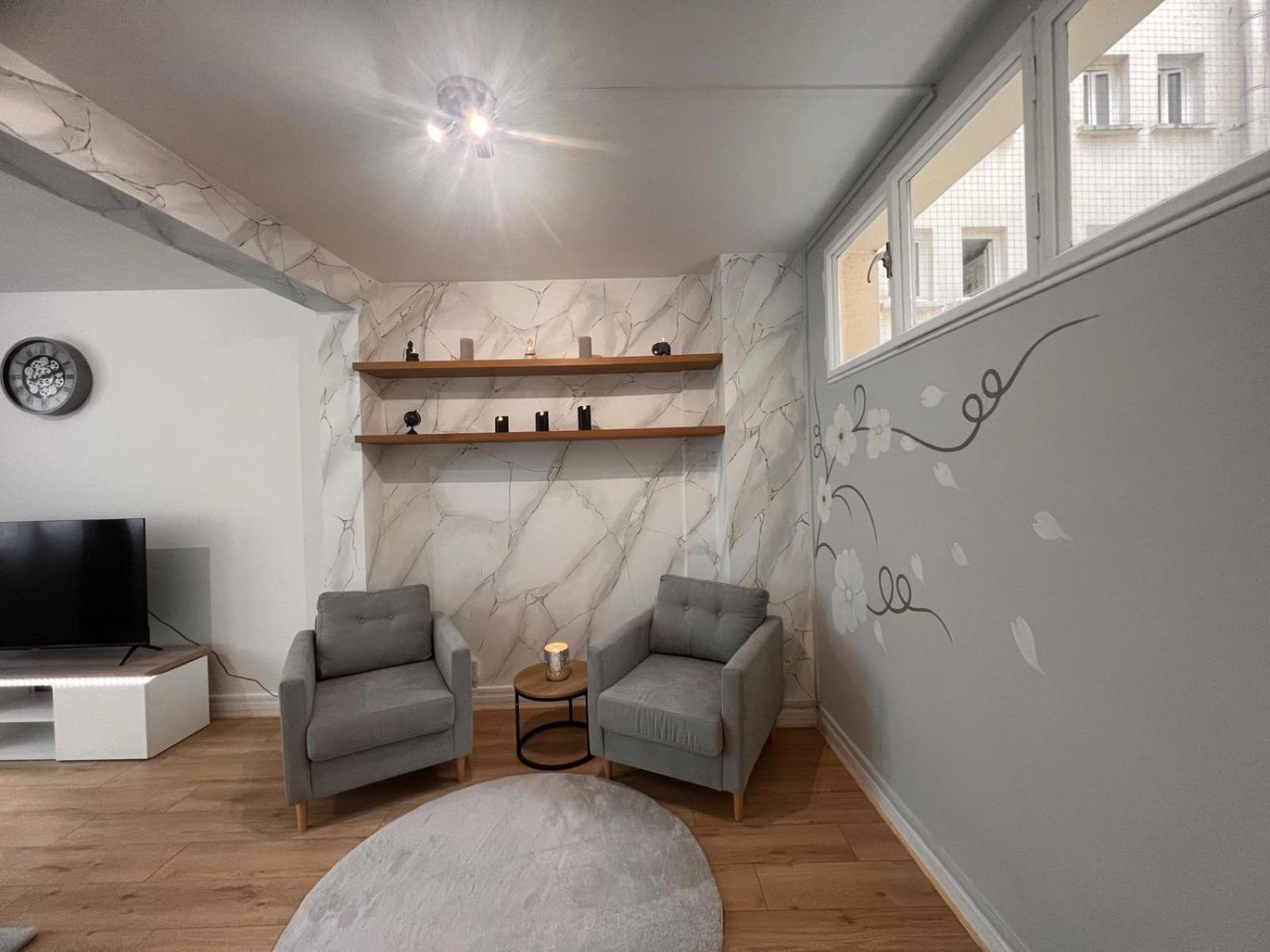 Appartement Paris Grenelle - Hala ปารีส ภายนอก รูปภาพ