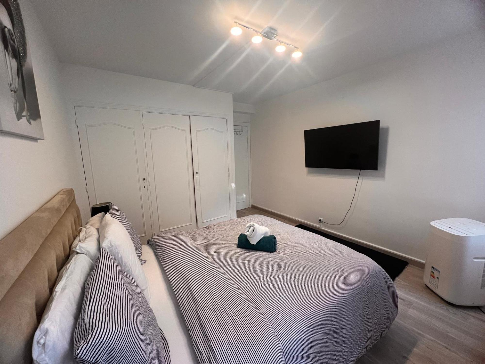 Appartement Paris Grenelle - Hala ปารีส ภายนอก รูปภาพ